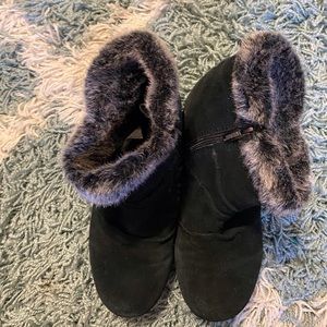 Khombu Lined Winter Boots